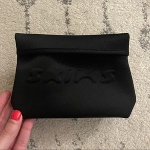 SKIMS Neoprene Small Black Pouch